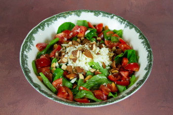 Bademli Roka Salatası